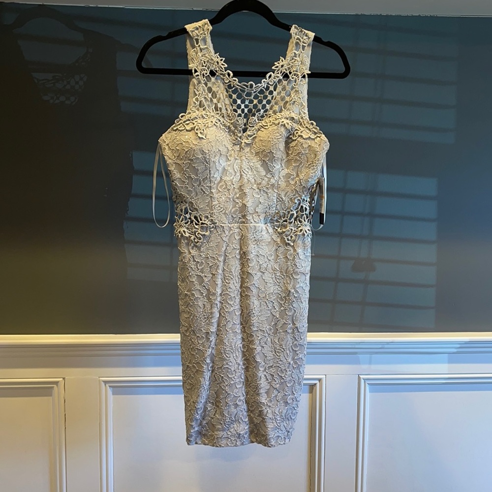 Brand new women’s dress